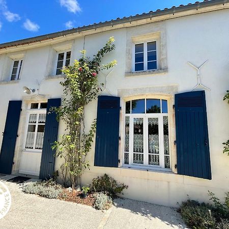 Villa Maison Au Coeur Du Marais Poitevin Avec Barques, Canoes, Pedalo Et Velos Включены - Fr-1-426-147 Damvix Exterior foto