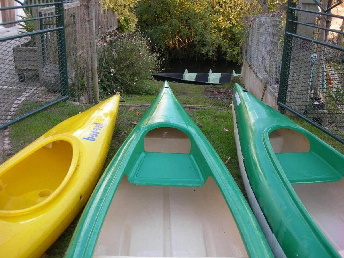 Villa Maison Au Coeur Du Marais Poitevin Avec Barques, Canoes, Pedalo Et Velos Включены - Fr-1-426-147 Damvix Exterior foto