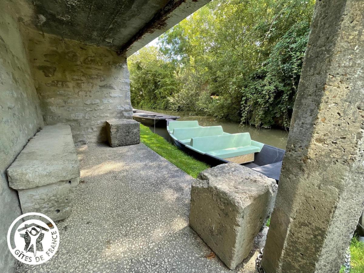 Villa Maison Au Coeur Du Marais Poitevin Avec Barques, Canoes, Pedalo Et Velos Включены - Fr-1-426-147 Damvix Exterior foto